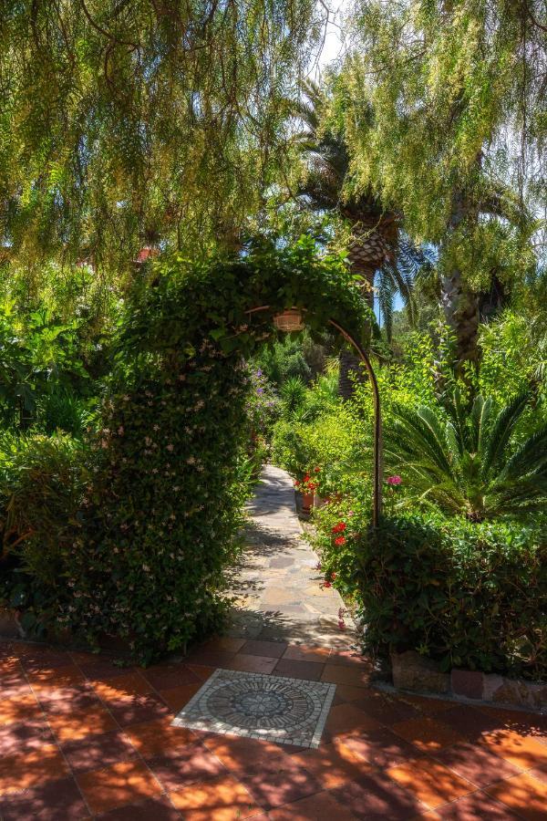 Elbaloves Appartaments Villa Capoliveri  Εξωτερικό φωτογραφία
