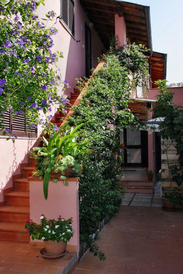 Elbaloves Appartaments Villa Capoliveri  Εξωτερικό φωτογραφία